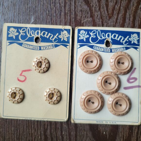 Vintage Elegant Button 2 Cards (8 total) | Nude Pink and Cream | USA Made - Picture 2 of 5
